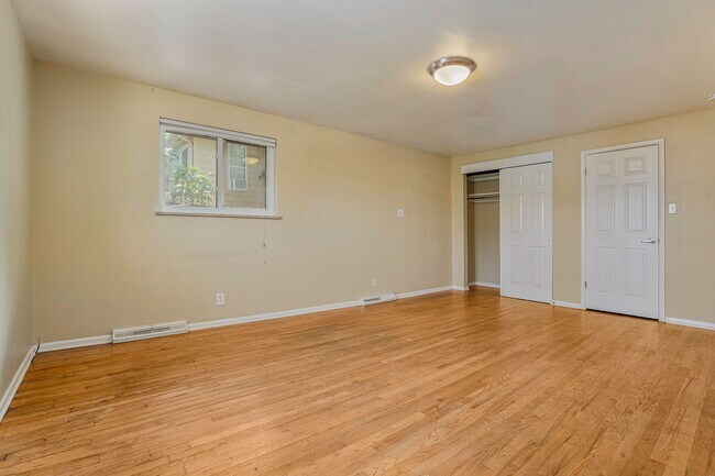 Photo - 870-872-872 19th St Unit 872