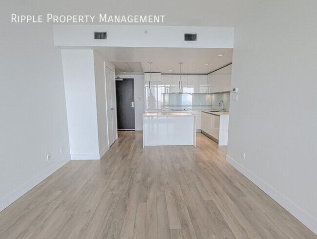 Photo - FANTASTIC 1 BED\1 BATH CONDO | VICTORIA PARK Unit 2601