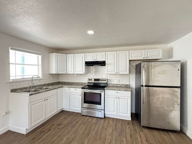 Photo - 206 Southlawn Ave