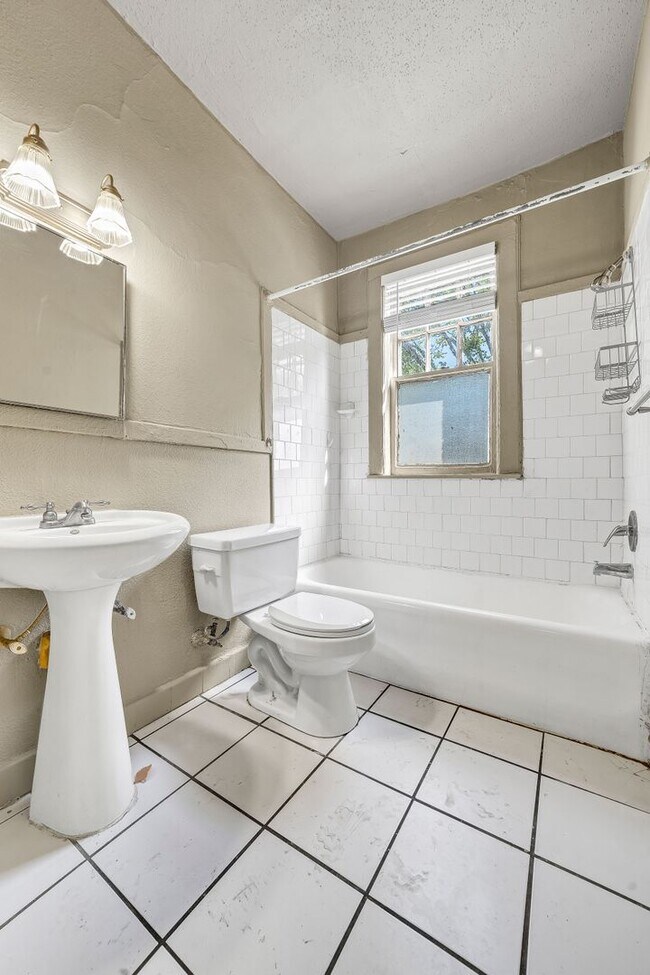 Photo - Carlisle Terrace