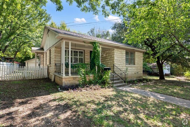 Building Photo - 1606 Treadwell St Rental