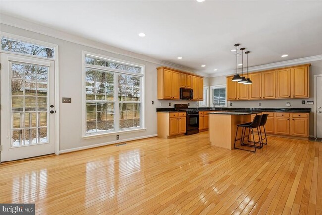 Photo - 3 Big Oak Ct