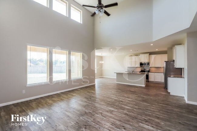 Photo - 28008 Langsdale Ct