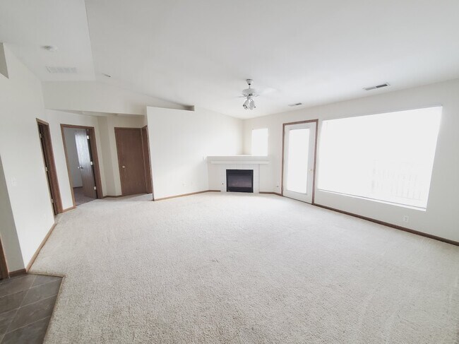 Photo - 1230 Murray St NE Unidad 10