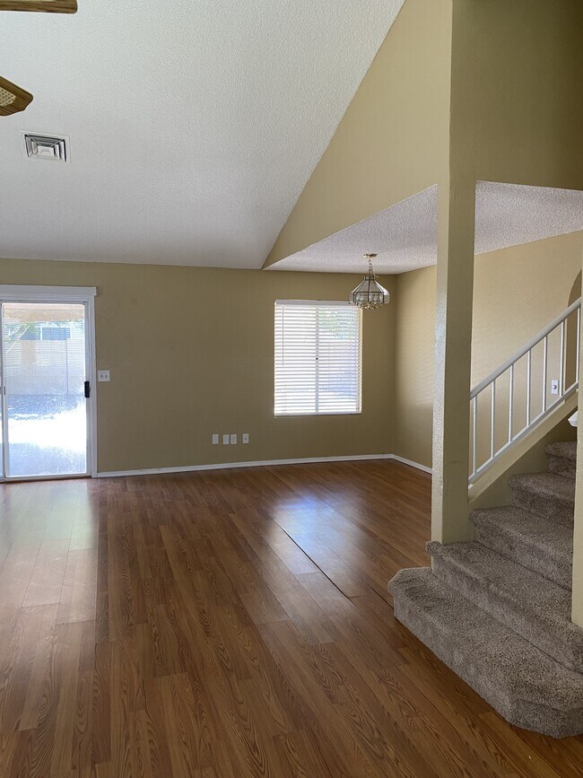 Photo - 5061 W Chicago Cir S