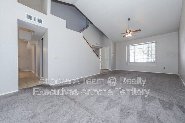 Photo - 10204 E Kensington Dr Casa