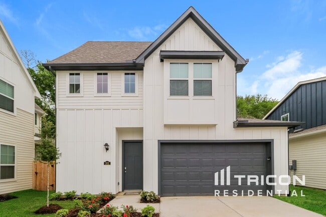 Photo - 9835 Willow Creek Commerce Dr Casa