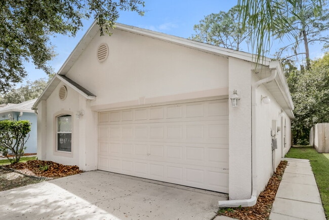 Photo - 30220 Birdhouse Dr