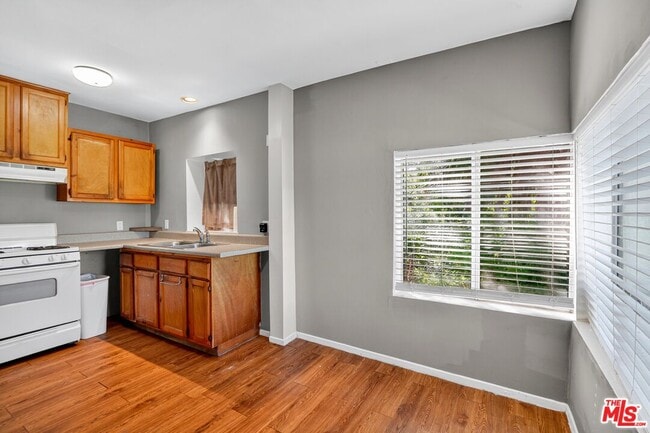 Photo - 11154 Ventura Blvd Apartment
