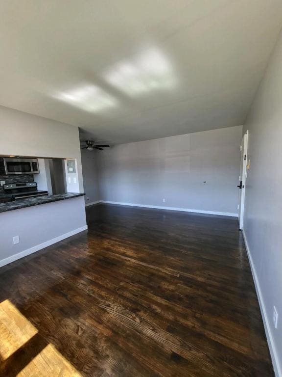 Photo - 1059 Midland Ave