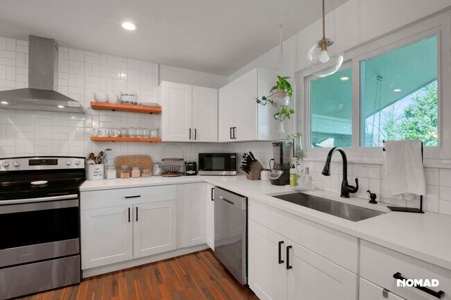 Photo - Spacious 4BR House in Greeley