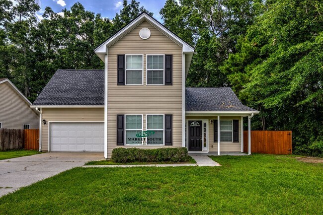 BEAUTIFULLY UPDATED PORT WENTWORTH HOME- A... - BEAUTIFULLY UPDATED PORT WENTWORTH HOME- A...