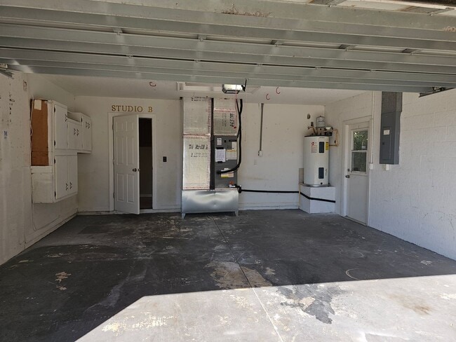 Photo - Welcome Home