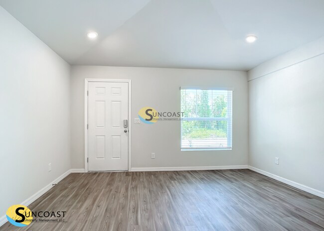 Photo - 936 S Apopka Ave