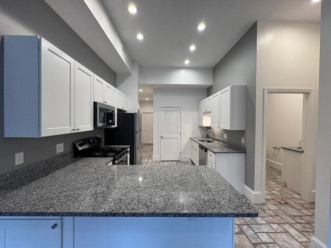 Photo - 29-41 Congress St