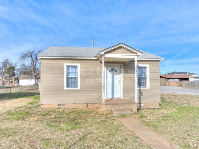 Building Photo - 4011 N Rockwell Ave Rental