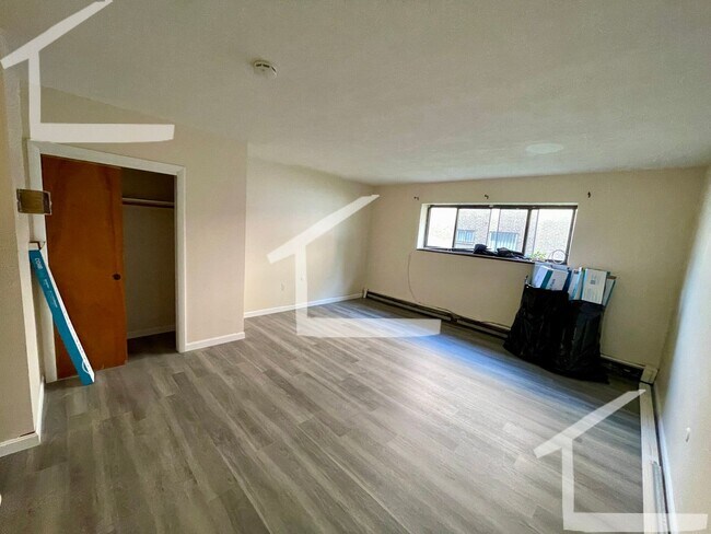 Photo - 22-30 Allston St, #22