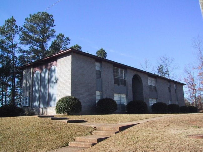 Building Photo - The Bluffs Apartments