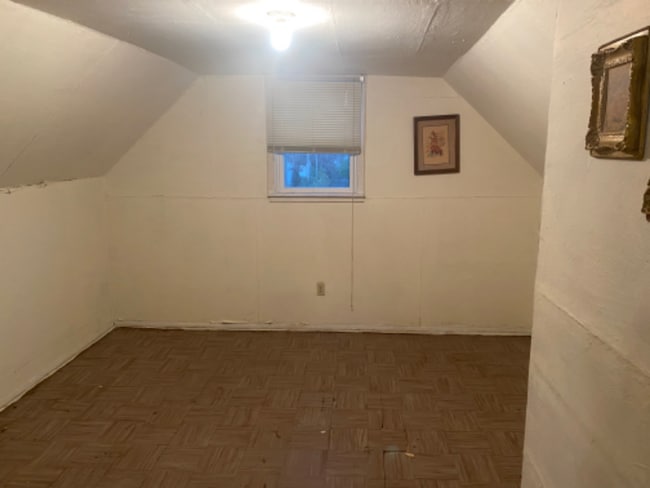 Photo - 3740 W 2nd St