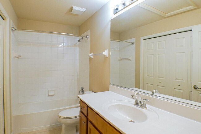 Photo - Spacious Townhouse in a Gated community in...