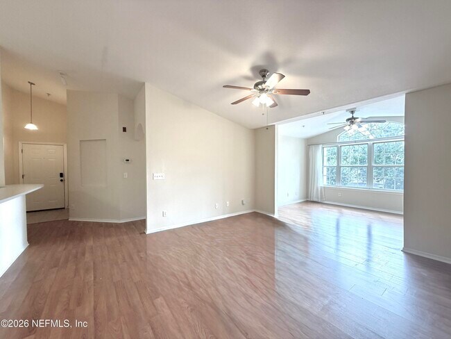Photo - 13810 Sutton Park Dr N Unit 320