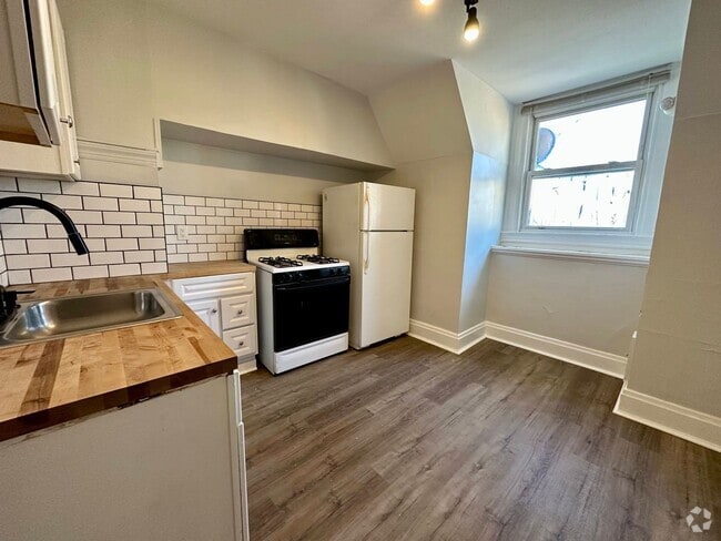 Building Photo - 201 Lincoln Ave Unit 201 Lincoln Ave -  3 Rental