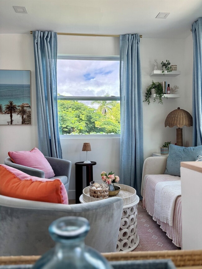 Photo - 610 38th St Unit ID1324902P