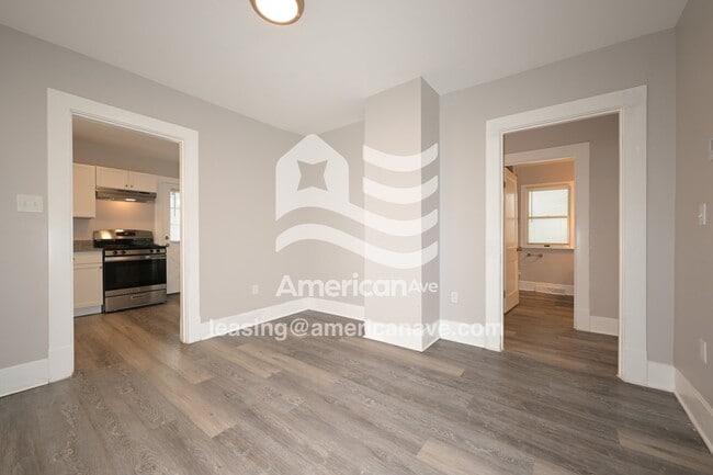 Photo - 856 Broad St