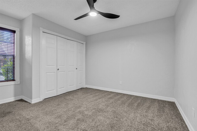 Photo - 12900 Walden Rd Unidad 703G