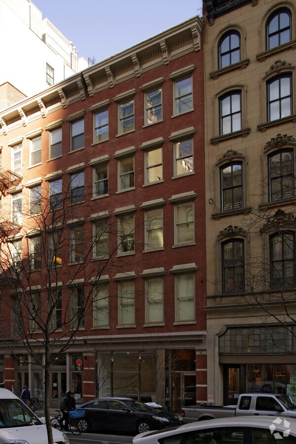 Photo - 54 Warren St