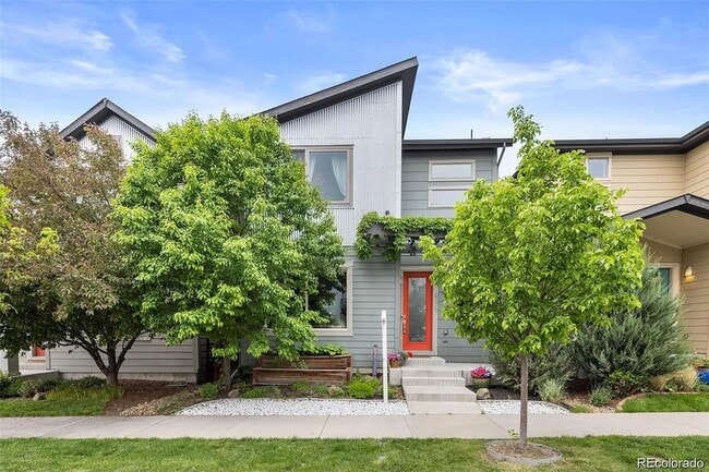 Photo - LUXURY MIDTOWN LIVING | PRIVATE BACKYARD RETREAT - Available NOW!