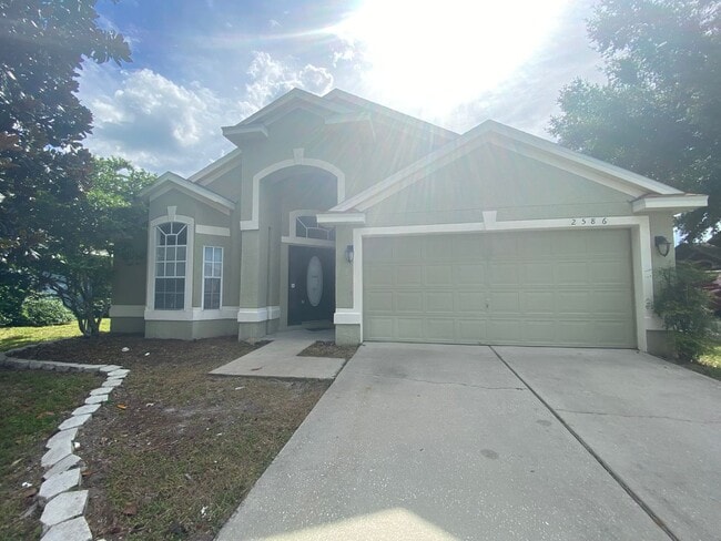 Building Photo - Ready to Move in!! Must See! Lake Mary Com... Rental
