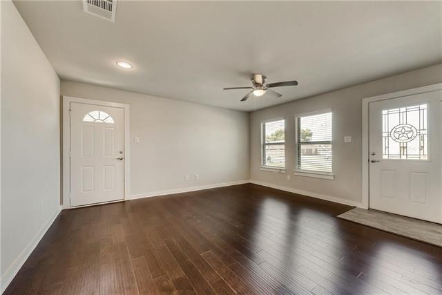 Photo - 612 N 6th St