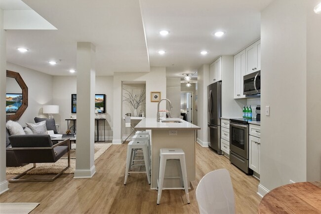 Photo - 3546 Emerson Ave S #5
