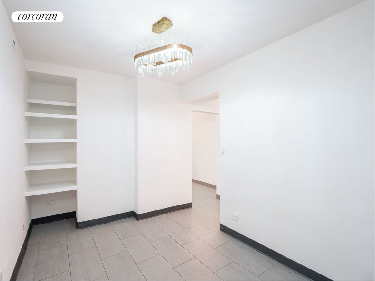 Photo - 185 E 85th St