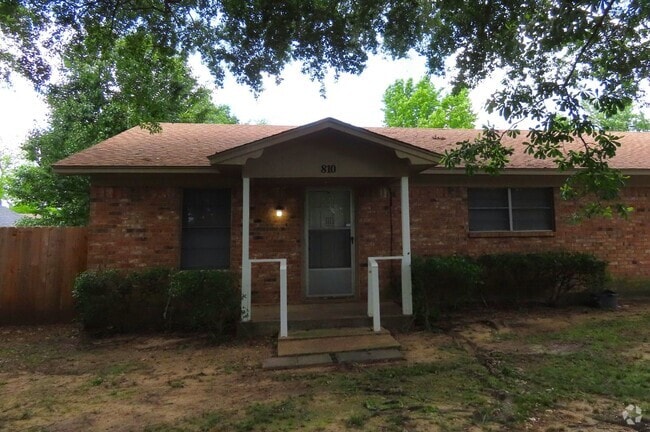 Building Photo - Cozy 2 Bedroom 1 Bath in Whitehouse