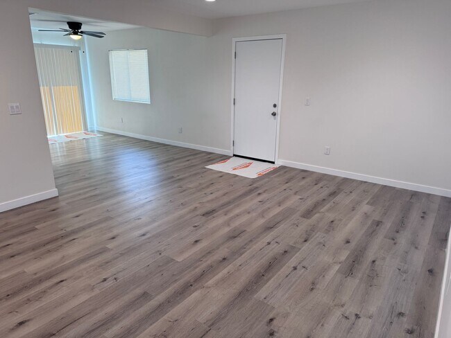 Photo - 3 Bedroom, 1 Bath Home, Fully Renovated