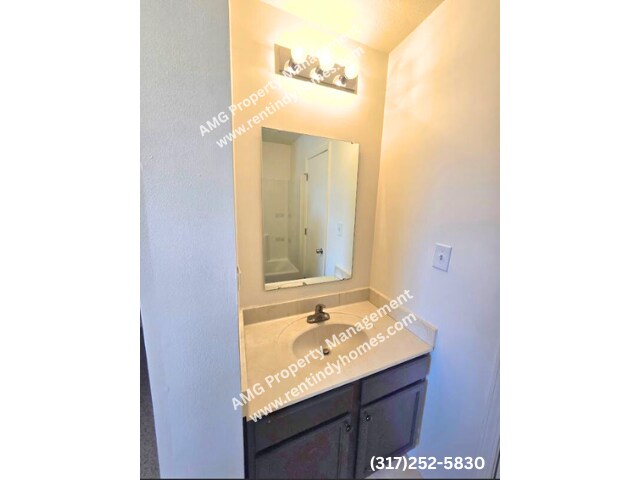 Photo - 3125 Danube Way