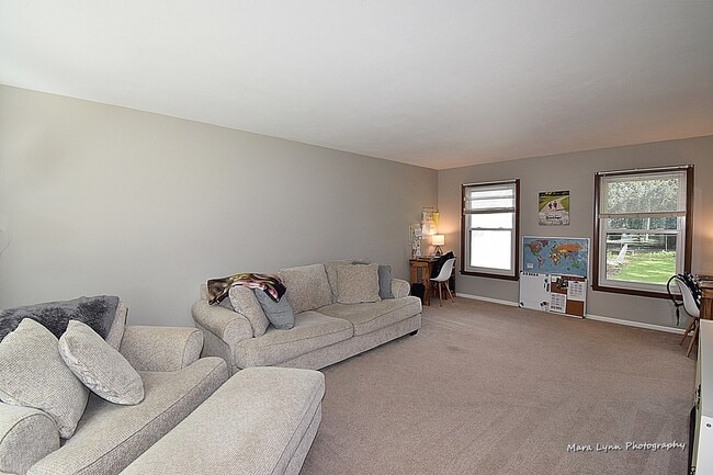 Photo - 9 S Northampton Dr