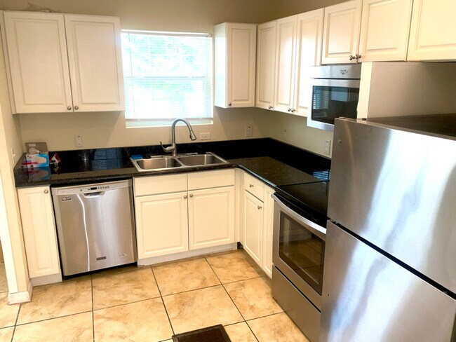 Photo - 316 N Grandview Ave Unit #A (Downstairs)