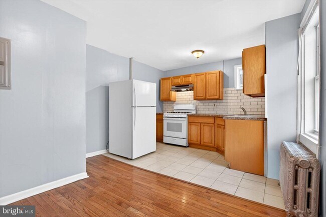 Photo - 1528 Church St Unit 2