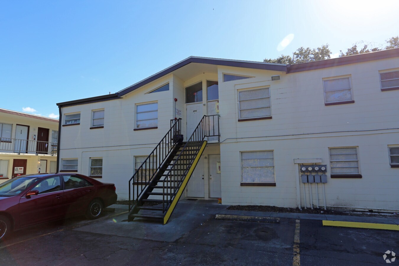 Photo - Camelot Apartments