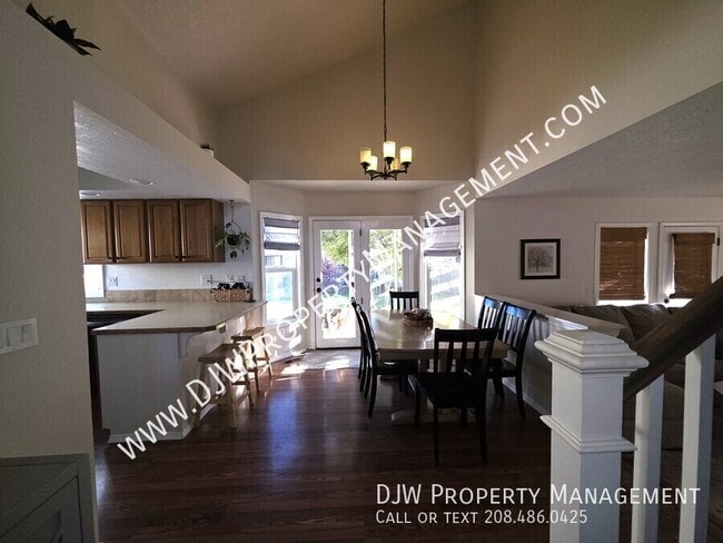 Photo - 2168 N Fastwater-