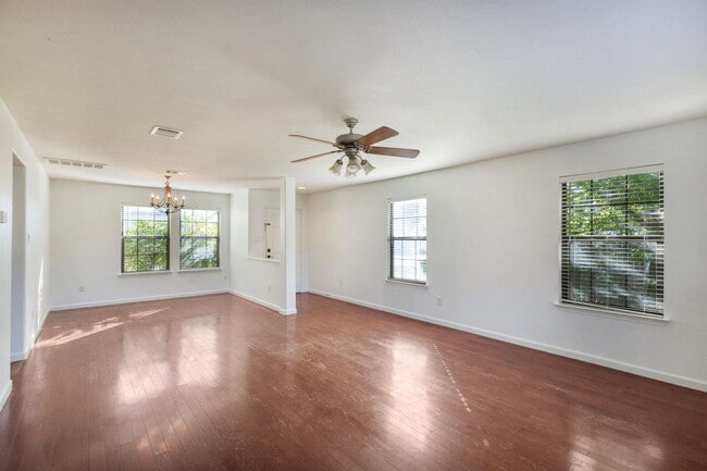 Photo - 2020 Kass Cove