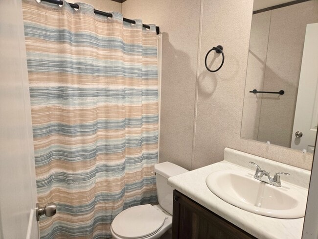 Photo - 2121 Panhandle Rd