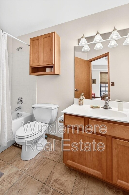 Photo - 825 Berry St Unit 825
