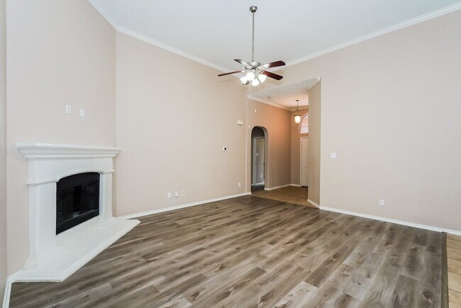 Photo - 6137 Kristen Dr