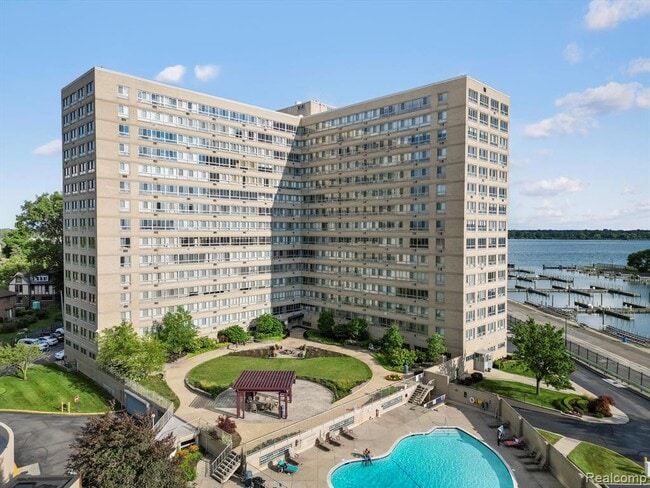 Photo - 8900 E Jefferson Ave Unit 1110