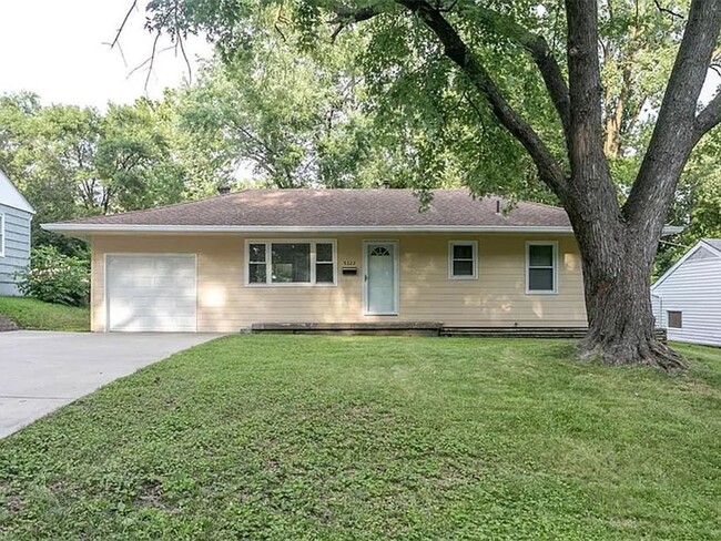 Remodeled and Ready For You! - Remodeled and Ready For You! House