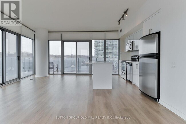 Photo - 103 The Queensway Unit 414